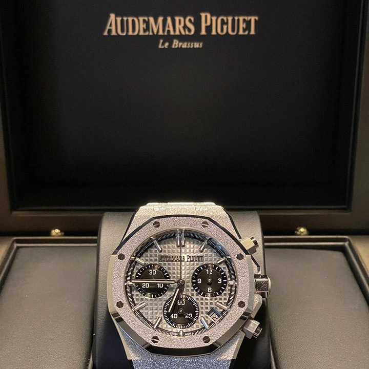 ROYAL OAK SELFWINDING CHRONOGRAPH 26240BC.GG.1324BC.01 (AAAAA version) - Image 6