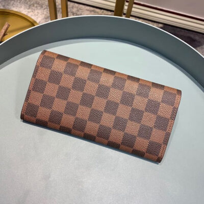 Alternative view of Louis Vuitton Emilie Wallet