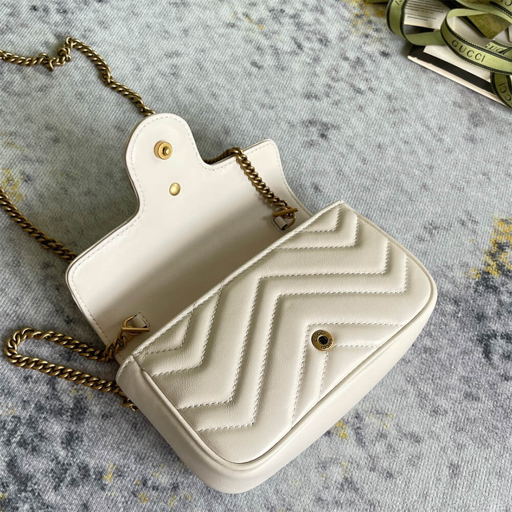 GG Marmont matelasse leather super mini bag - Image 8