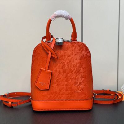 Alternative view of LV Alma Backpack