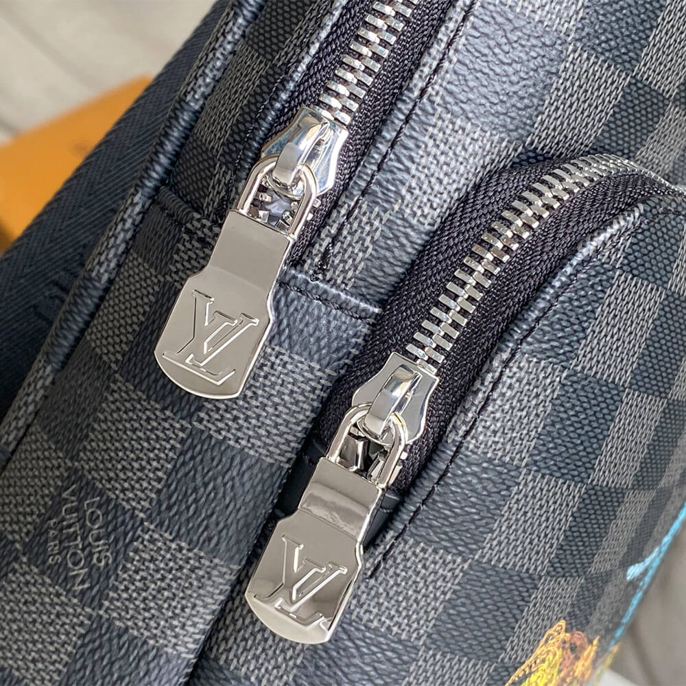 AVENUE SLINGBAG - Image 5