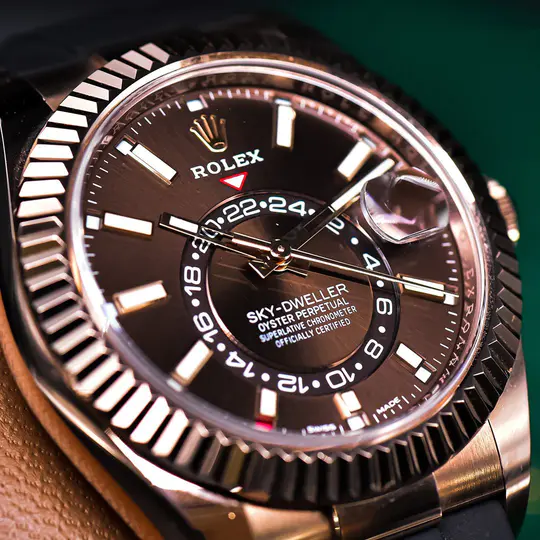 Rolex Sky-Dweller Oyster 42 mm Everose gold 326235-0005 New - Image 8
