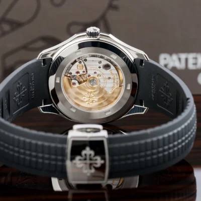Alternative view of 5167A-001- PATEK PHILIPPE AQUANAUT (AAAAA version)