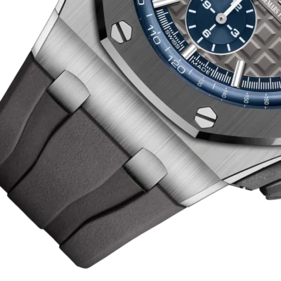 Alternative view of ROYAL OAK OFFSHORE SELFWINDING CHRONOGRAPH Ref. 26400IO.OO.A004CA.02
