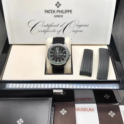 Alternative view of 5167A-001-Patek Philippe AQUANAUT