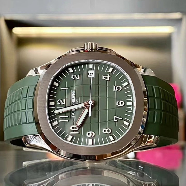 5168G - Patek Philippe AQUANAUT - Image 3