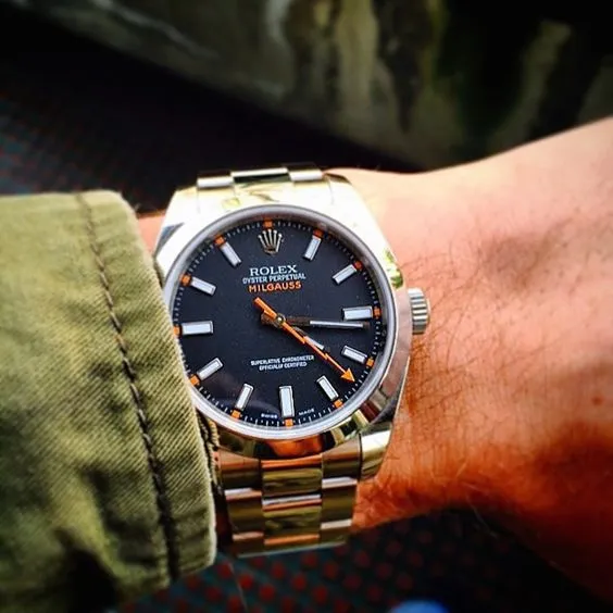 Rolex Oyster Perpetual Milgauss 116400gv Series - Image 3