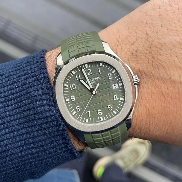 5168G - Patek Philippe AQUANAUT - Image 4