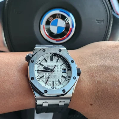 Alternative view of ROYAL OAK OFFSHORE DIVER Ref. 15710ST.OO.A010CA.01