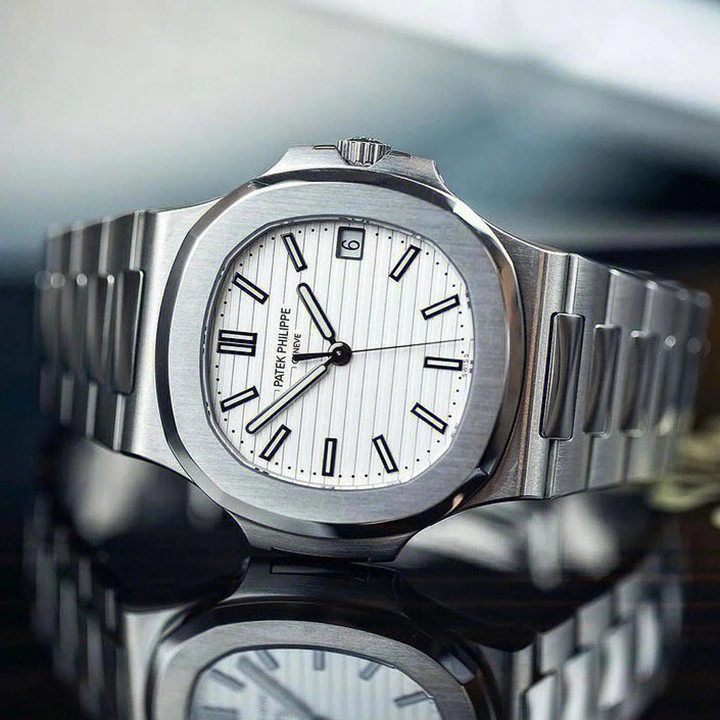 Patek Philippe Nautilus 5711/1A-011 - Image 7