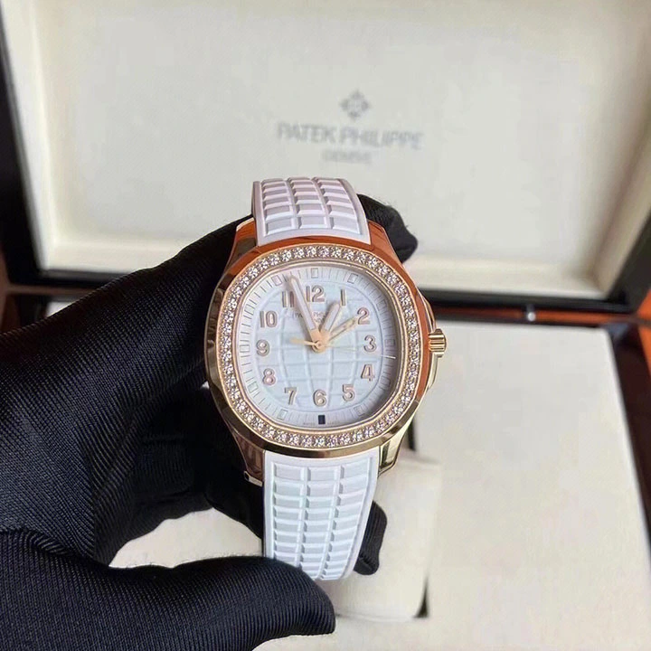 5269/200R-001-Patek Philippe AQUANAUT-women - Image 10