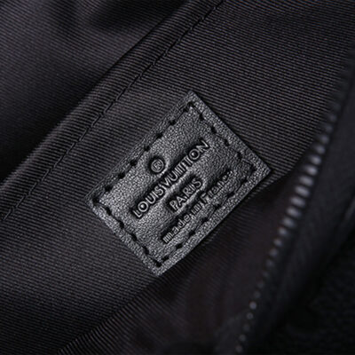 Alternative view of LV S LOCK MESSENGER