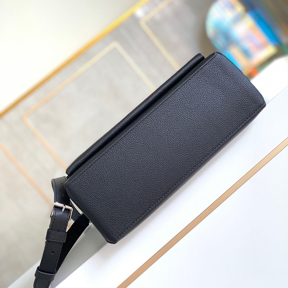Louis Vuitton MYLOCKME - Image 8