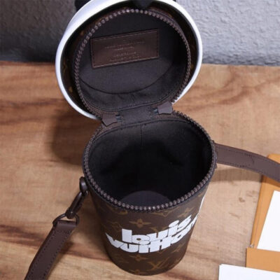 Alternative view of LV COFFEE CUP