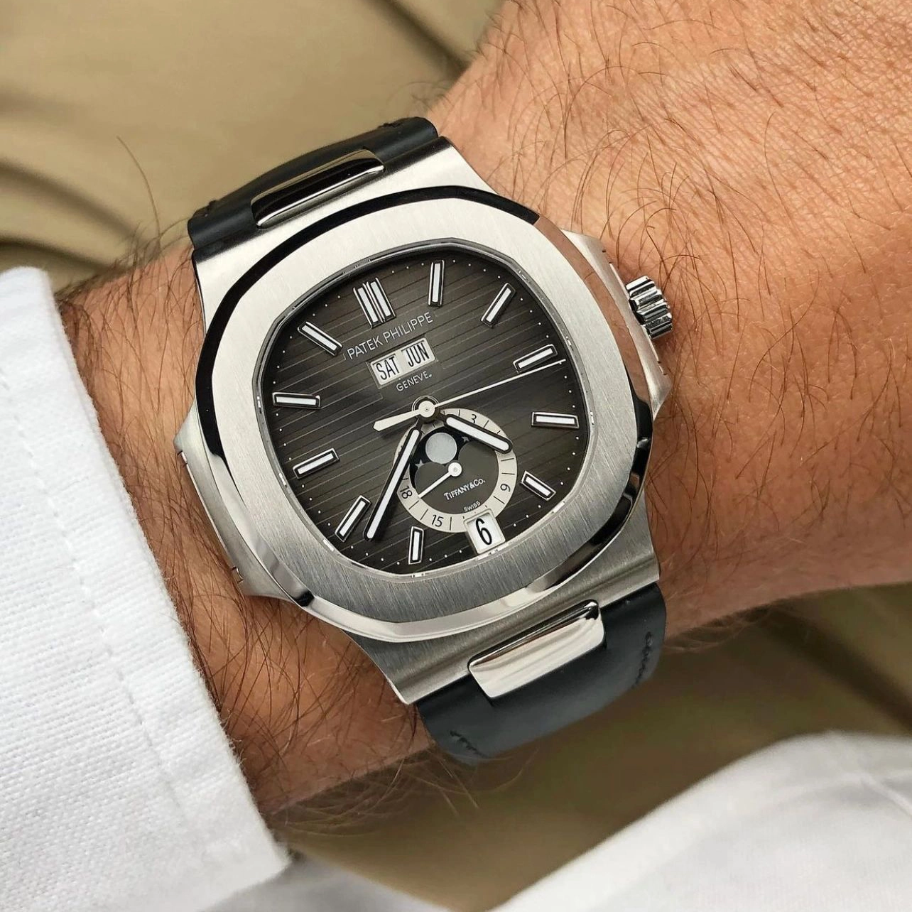5726A - Patek Philippe NAUTILUS - Image 3