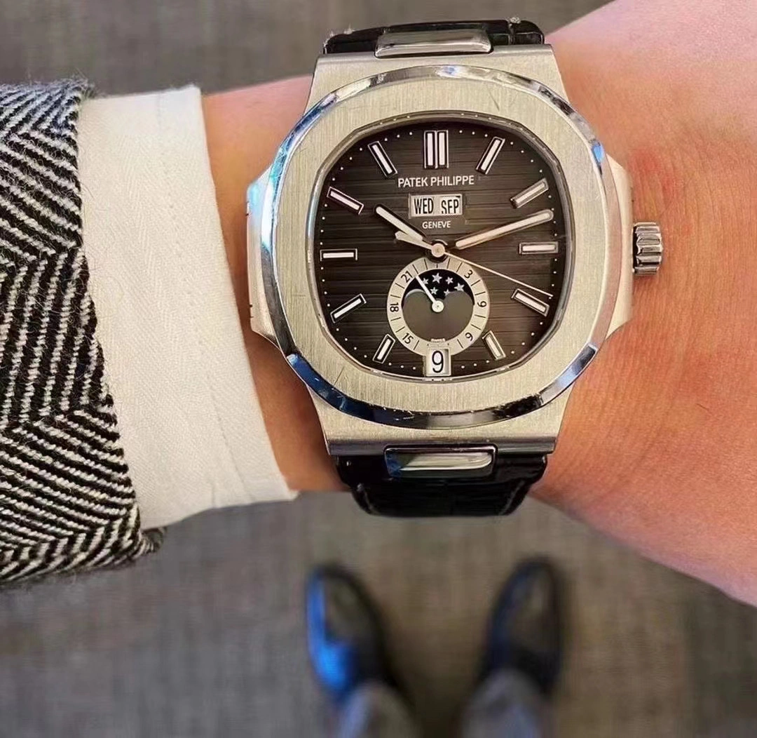 5726A - Patek Philippe NAUTILUS - Image 7