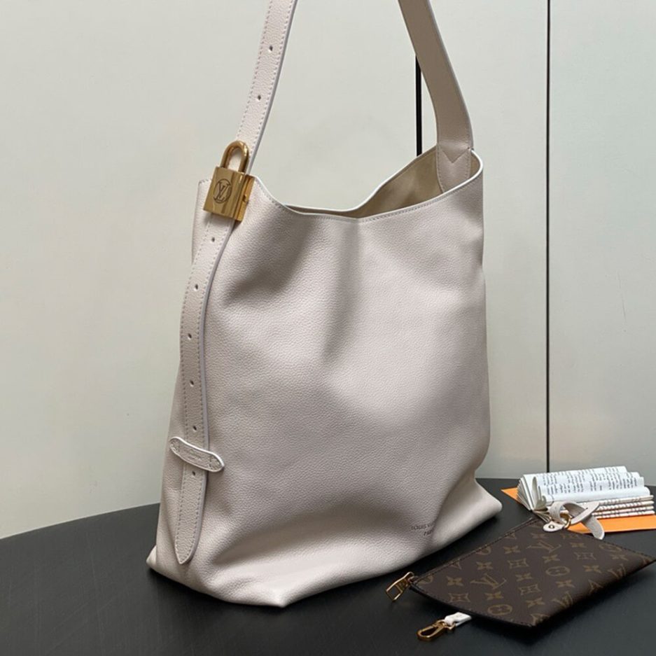 LV Low Key Hobo MM - Image 2