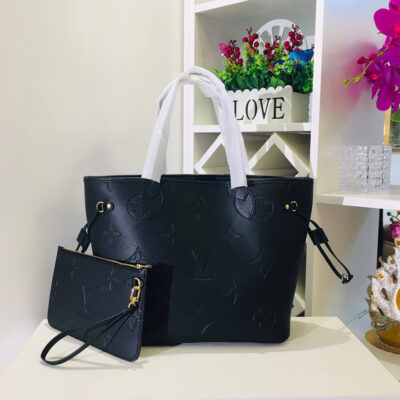 Alternative view of LV NEVERFULL MM
