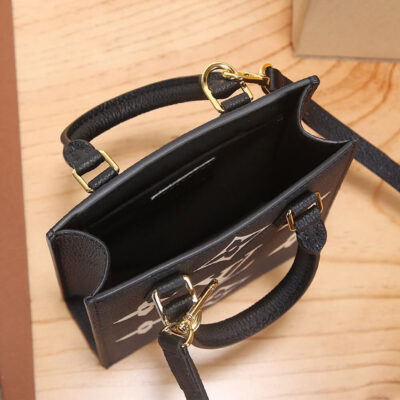 Alternative view of LV PETIT SAC PLAT