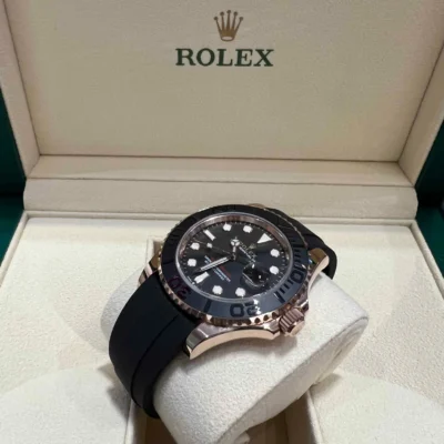 Alternative view of Rolex YACHT-MASTER 40 M126655