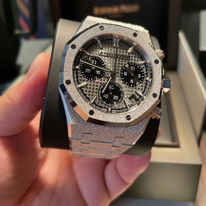 ROYAL OAK SELFWINDING CHRONOGRAPH 26240BC.GG.1324BC.01 (AAAAA version) - Image 10