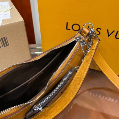 Alternative view of LV MARELLE HANDBAG