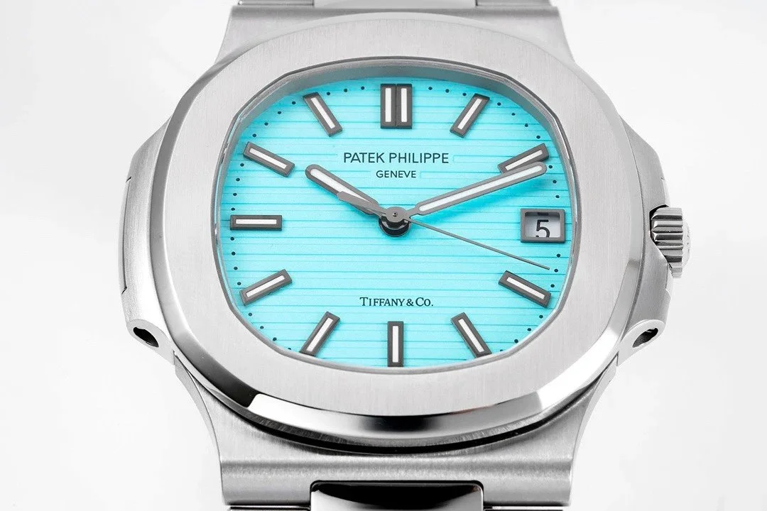 Patek Philippe (Commemorative Edition) NAUTILUS 5711/1A-018(AAAAA version) - Image 2