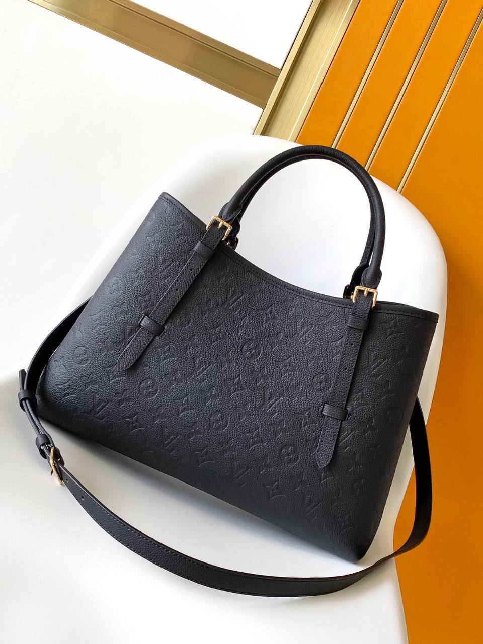 LV BABYLONW TOTE MM 37 - Image 2