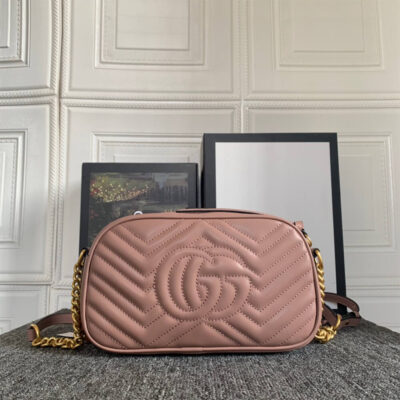 Alternative view of GG Marmont small matelasse shoulder bag