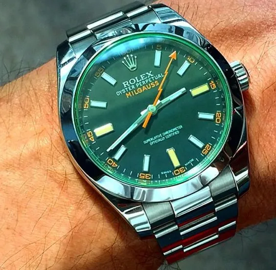 Rolex Oyster Perpetual Milgauss 116400gv Series - Image 11