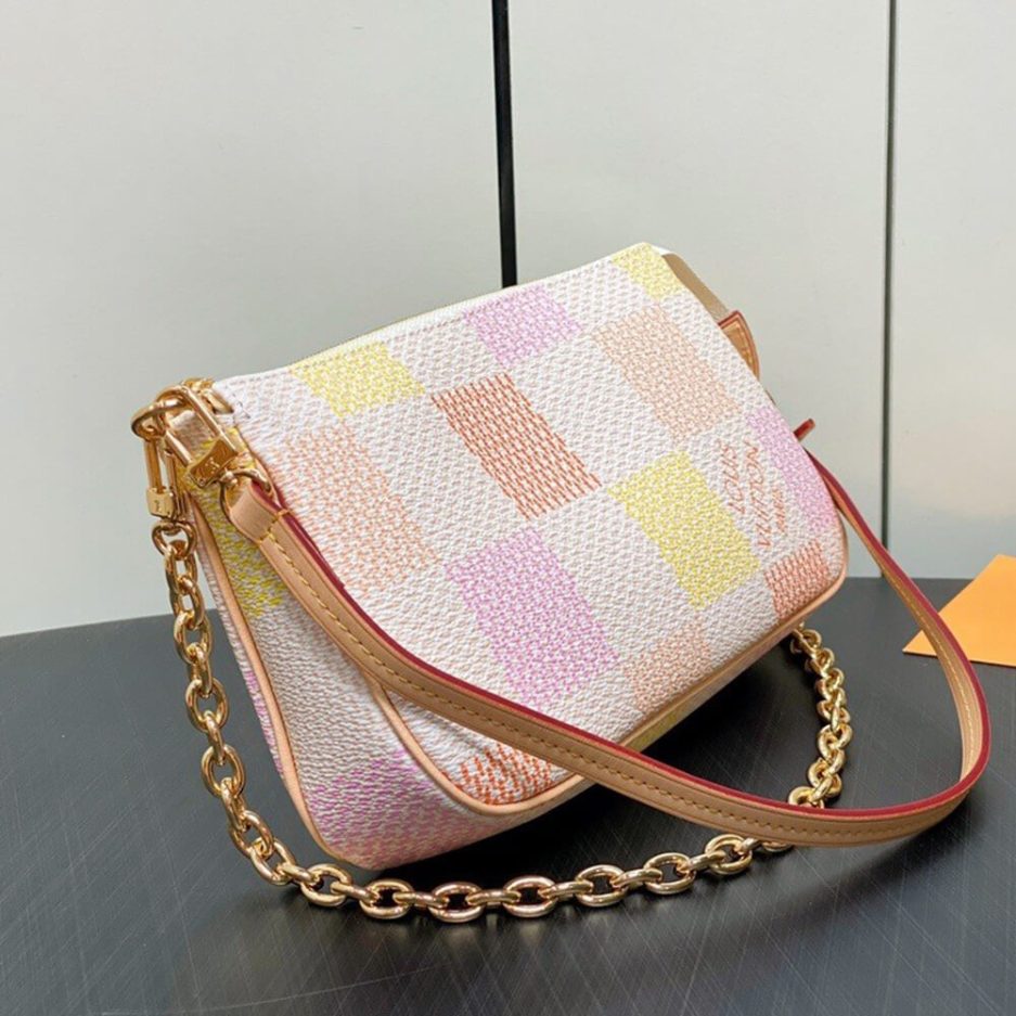 LV Pochette Accessoires - Image 7