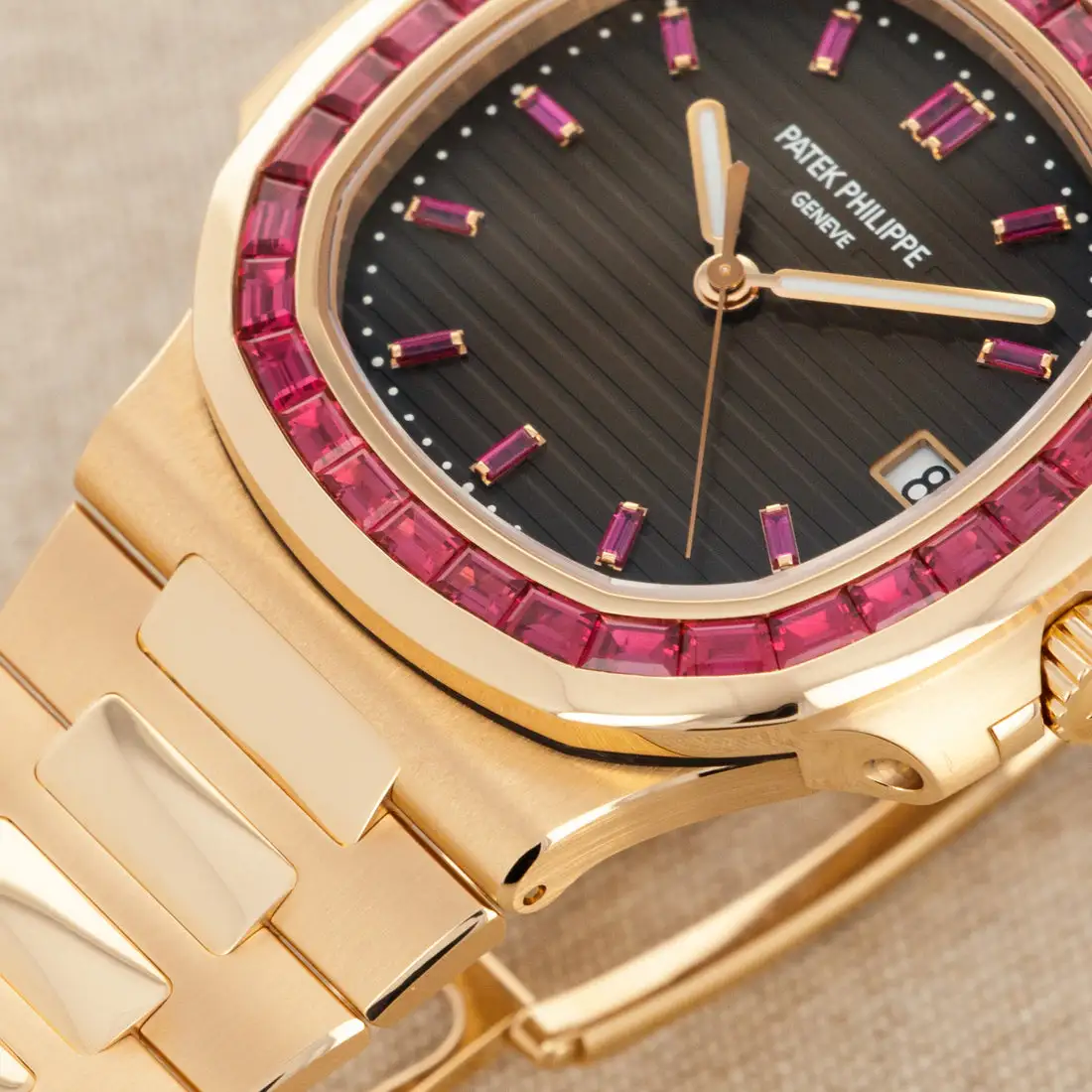 AAAAA-Patek Philippe Nautilus Rose Gold Brown Ruby Dial 40mm Ruby Bezel 5723/112R-001 - BRAND NEW - Image 7