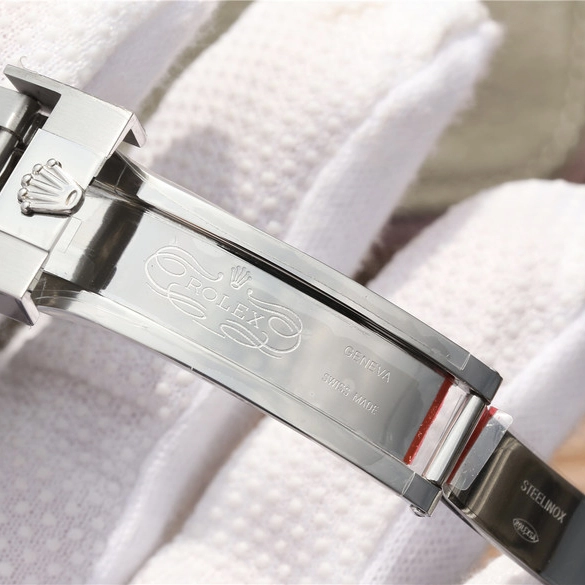 SUBMARINER SILVER BLUE / RED DIAMOND 40MM 116759 SAru-78209 - Image 3