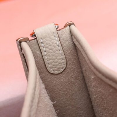 Alternative view of Hermes Evelyne 16