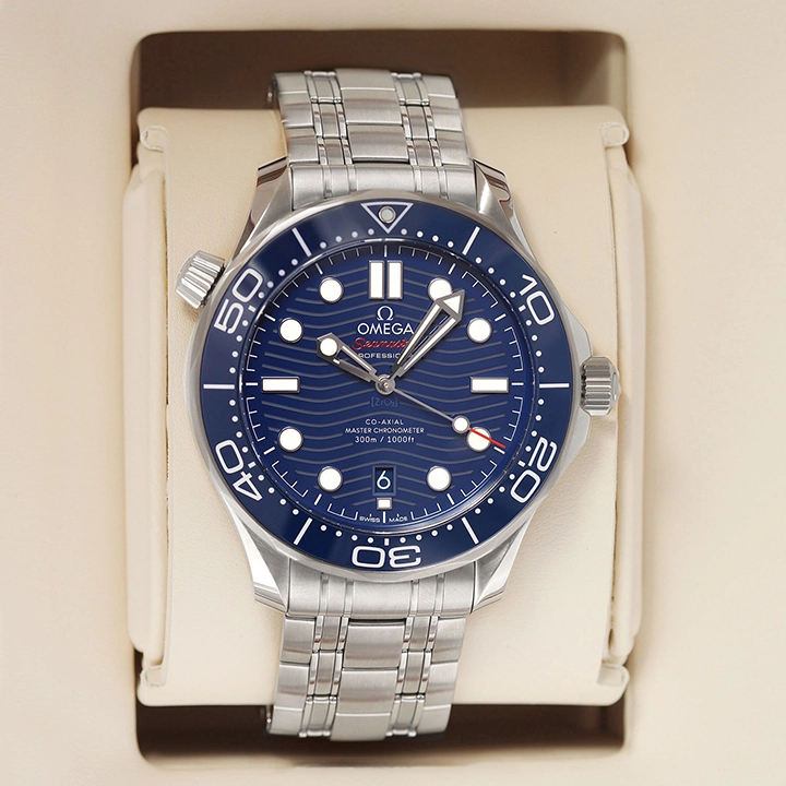 DIVER 300M CO‑AXIAL MASTER CHRONOMETER 42 MM-210.30.42.20.03.001 - Image 7