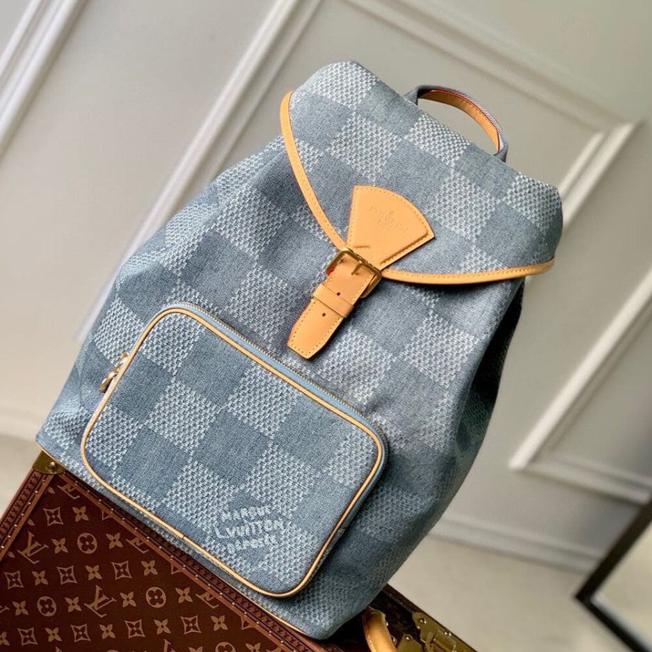 LV Montsouris Backpack - Image 7