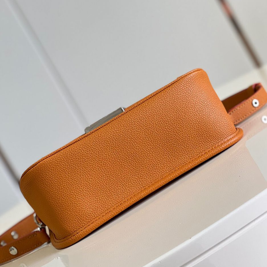 LV Buci - Image 3