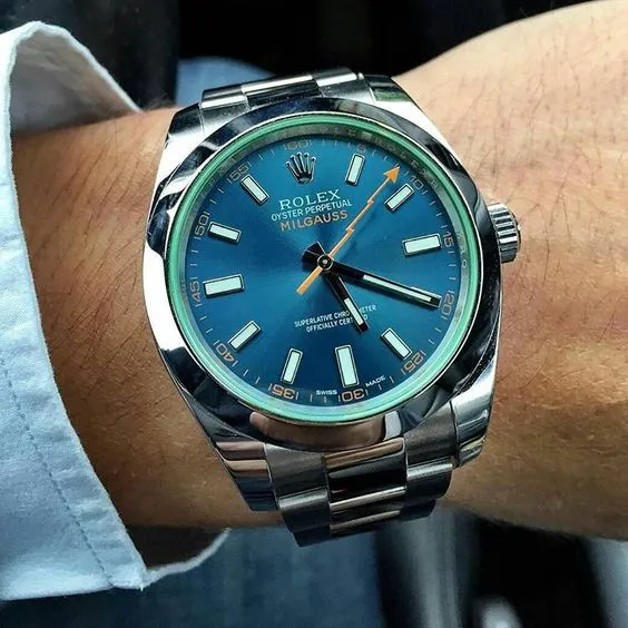 Rolex Oyster Perpetual Milgauss 116400gv Series - Image 2