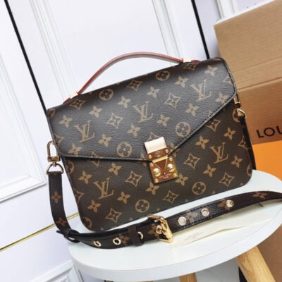 Alternative view of Louis Vuitton POCHETTE METIS