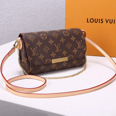 Alternative view of Louis Vuitton Favorite MM